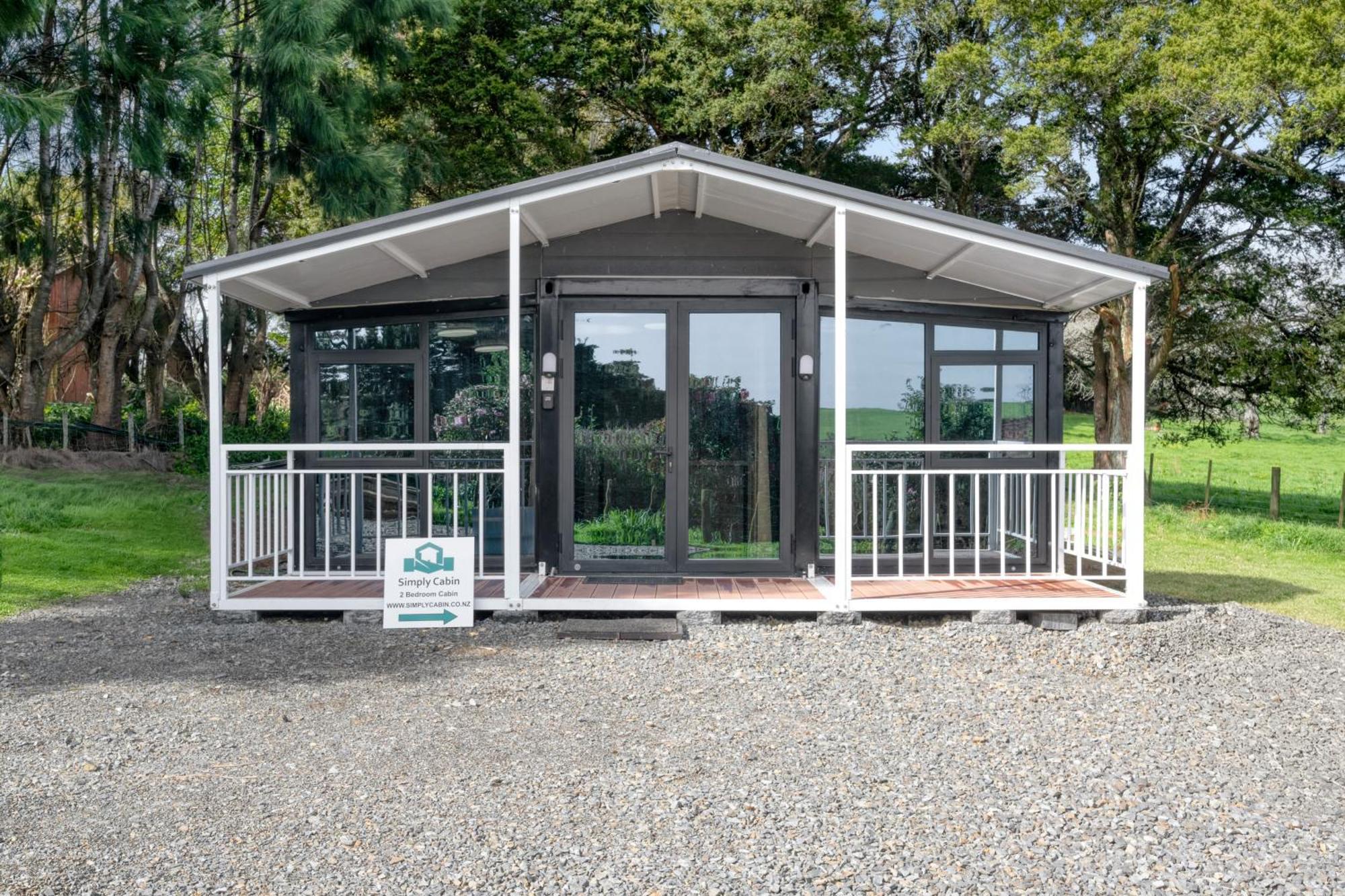 2 Bedrooms Cabin 5 Min To Pukekohe Town Centre Exterior foto